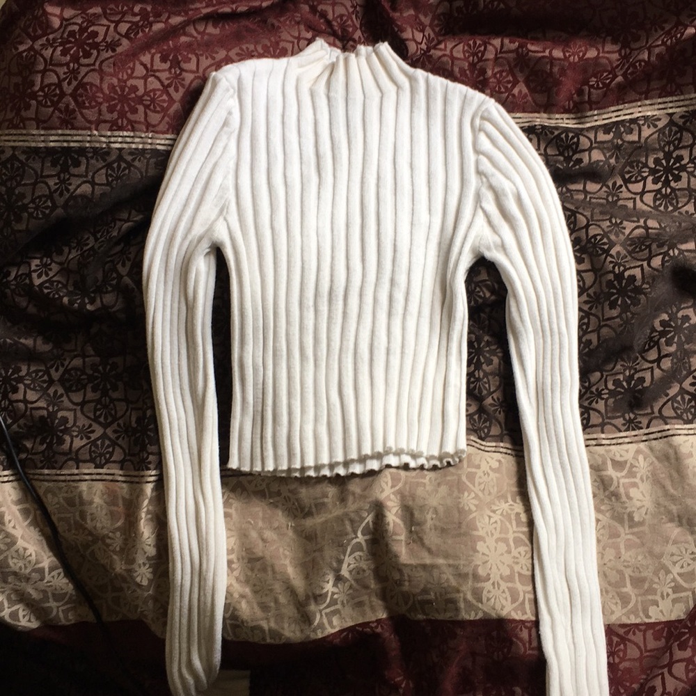 White, ribbed, mock neck sweater